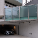 【半地下の駐車場】敷地42.08坪｜延床40.64坪！<br>土地探しからご相談いただいていたからこその大胆提案