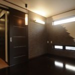 【狭小３階建て】敷地19.82坪｜延床39.04坪！<br>石とタイルの２トーンで高級感溢れる家