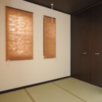 【狭小・変型敷地の３階建て住宅】敷地21.64坪｜延床32.43坪！<br>工夫を凝らした畳使いでくつろぎの空間に