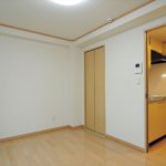 【狭小、鉄骨造2世帯住宅】敷地11.00坪｜延床24.05坪！<br>ご家族の「これがしたい！」を詰め込んだ桜並木沿いの立地を生かした家