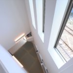 【屋上付き二世帯住宅】敷地36.25坪｜延床82.81坪！<br>変形地でも『鉄骨造並み』の広い間口で車3台が置けるビルトインガレージ