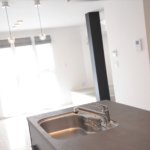 【屋上付き二世帯住宅】敷地36.25坪｜延床82.81坪！<br>変形地でも『鉄骨造並み』の広い間口で車3台が置けるビルトインガレージ