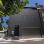 【屋上付き二世帯住宅】敷地36.25坪｜延床82.81坪！<br>変形地でも『鉄骨造並み』の広い間口で車3台が置けるビルトインガレージ