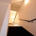 【ロフト付き二世帯住宅】敷地81.61坪｜延床84.01坪！<br>吹き抜けで開放的なリビングが特徴。将来の二世帯を考えた工夫満載