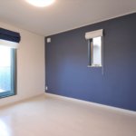 【屋上付き二世帯住宅】敷地36.25坪｜延床82.81坪！<br>変形地でも『鉄骨造並み』の広い間口で車3台が置けるビルトインガレージ