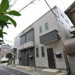 【設備にこだわった賃貸住宅】敷地21.37坪|延床33.93坪!<br>閑静な住宅街で1階は単世帯向け、2~3階はファミリー向けの賃貸住宅