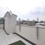 【屋上付き3階建て住宅】敷地27.90坪｜延床49.34坪！<br>パントリーから趣味のスペースまで造作の稼動棚で空間をうまく使った住宅