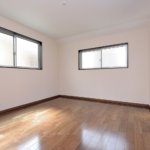 【屋上と屋根裏収納】敷地34.98坪｜延床35.19坪！<br>2階の上空間を上手に使った白黒のコントラストがスタイリッシュな注文住宅