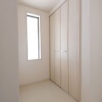 【屋上付き3階建て住宅】敷地27.90坪｜延床49.34坪！<br>パントリーから趣味のスペースまで造作の稼動棚で空間をうまく使った住宅
