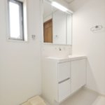 【1階賃貸併用】敷地25.18坪｜延床44.02坪！<br>防音対策バッチリ。キレイな外観が長続きする総タイル張りの3階建て住宅