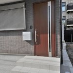 【1階賃貸併用】敷地25.18坪｜延床44.02坪！<br>防音対策バッチリ。キレイな外観が長続きする総タイル張りの3階建て住宅