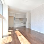 【ホームエレベーター付き住宅】敷地11.34坪｜延床23.54坪！<br>約11坪の土地をめいっぱい活用。光あふれるリビングが魅力な３階建て
