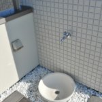 【約15.5畳の屋上付き】敷地24.48坪｜延床32.93坪！<br>外観は美しい白タイルに各部屋使い勝手＆カラーにもこだわる３階建て