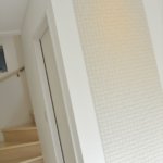 【約15.5畳の屋上付き】敷地24.48坪｜延床32.93坪！<br>外観は美しい白タイルに各部屋使い勝手＆カラーにもこだわる３階建て