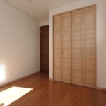 【高級かつスタイリッシュな外観】敷地30.03坪｜延床39.67坪！<br>法規制ギリギリまで広げた３階北側斜線部分は収納スペースに