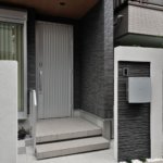 【約20坪の二世帯住宅】敷地19.60坪｜延床31.24坪！<br>玄関1つ、水回り2つのコンパクト設計でもこだわりの二世帯住宅