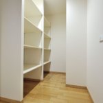 【3階建て屋上付き住宅】敷地31.9坪｜延床40.6坪！<br>「ただいま」が暖かい。家族団らんの工夫が随所に詰まった狭小住宅