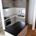 【3階建て屋上付き住宅】敷地31.9坪｜延床40.6坪！<br>「ただいま」が暖かい。家族団らんの工夫が随所に詰まった狭小住宅