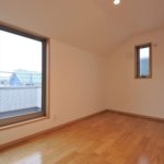 【3階建て屋上付き住宅】敷地31.9坪｜延床40.6坪！<br>「ただいま」が暖かい。家族団らんの工夫が随所に詰まった狭小住宅