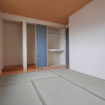 【3階建て屋上付き住宅】敷地31.9坪｜延床40.6坪！<br>「ただいま」が暖かい。家族団らんの工夫が随所に詰まった狭小住宅