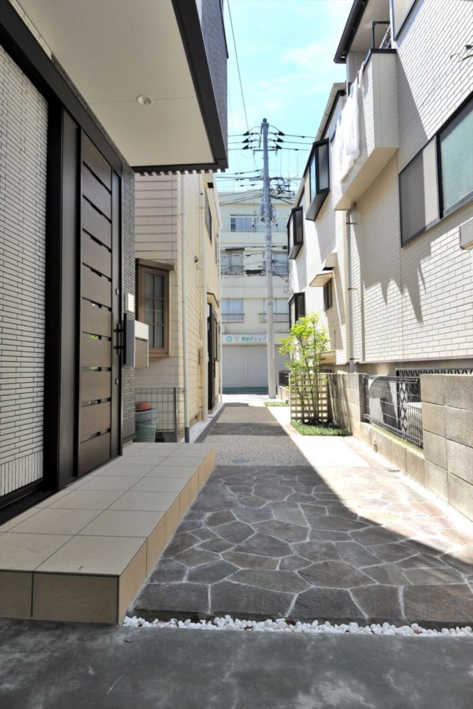 alt=“見出し画像 東京 注文住宅 外壁タイル”