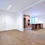 【リノベーション二世帯住宅】敷地34.07坪|延床71.91坪!<br>1階賃貸用店舗・倉庫スペース併用の居住空間が完全に独立した二世帯住宅
