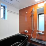【リノベーション二世帯住宅】敷地34.07坪|延床71.91坪!<br>1階賃貸用店舗・倉庫スペース併用の居住空間が完全に独立した二世帯住宅
