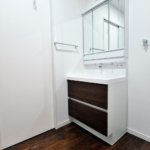 【リノベーション二世帯住宅】敷地34.07坪|延床71.91坪!<br>1階賃貸用店舗・倉庫スペース併用の居住空間が完全に独立した二世帯住宅