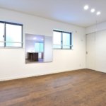 【リノベーション二世帯住宅】敷地34.07坪|延床71.91坪!<br>1階賃貸用店舗・倉庫スペース併用の居住空間が完全に独立した二世帯住宅
