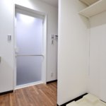 【吹き抜けのある3階建て住宅】敷地17.96坪｜延床25.69坪！<br>最大限に空間を活かしたボリュームのある建物