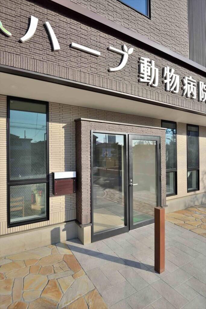alt=”東自宅兼店舗の間取りポイントと注意点”