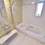 【生活感の無い店舗兼住宅】敷地144.76坪｜延床143.86坪！<br>外観上目を引くかたちを徹底的にこだわりました