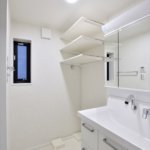 【木造４階建て】敷地10.12坪｜延床27.75坪！<br>限られた敷地に地下と屋上4階の6層住宅