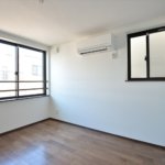 【木造４階建て】敷地10.12坪｜延床27.75坪！<br>限られた敷地に地下と屋上4階の6層住宅