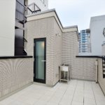 【木造４階建て】敷地10.12坪｜延床27.75坪！<br>限られた敷地に地下と屋上4階の6層住宅