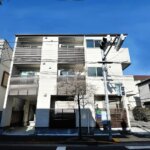 【デザイナーズレジデンス】敷地46坪｜延床93.2坪！<br>室内での快適性、こだわりのキッチンや照明プランニングを実現しました