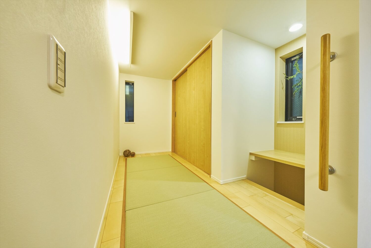 【10㎝も無駄にしない狭小住宅】敷地20.32坪｜延床37.88坪！<br>斜めの壁があるデッドスペースも、居住空間に