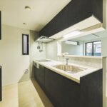 【10㎝も無駄にしない狭小住宅】敷地20.32坪｜延床37.88坪！<br>斜めの壁があるデッドスペースも、居住空間に