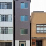 【屋上つき木造４階建て】敷地29.03坪｜延床72.63坪！<br>東京の地下鉄出口直上に建つ10cmも無駄にしない家