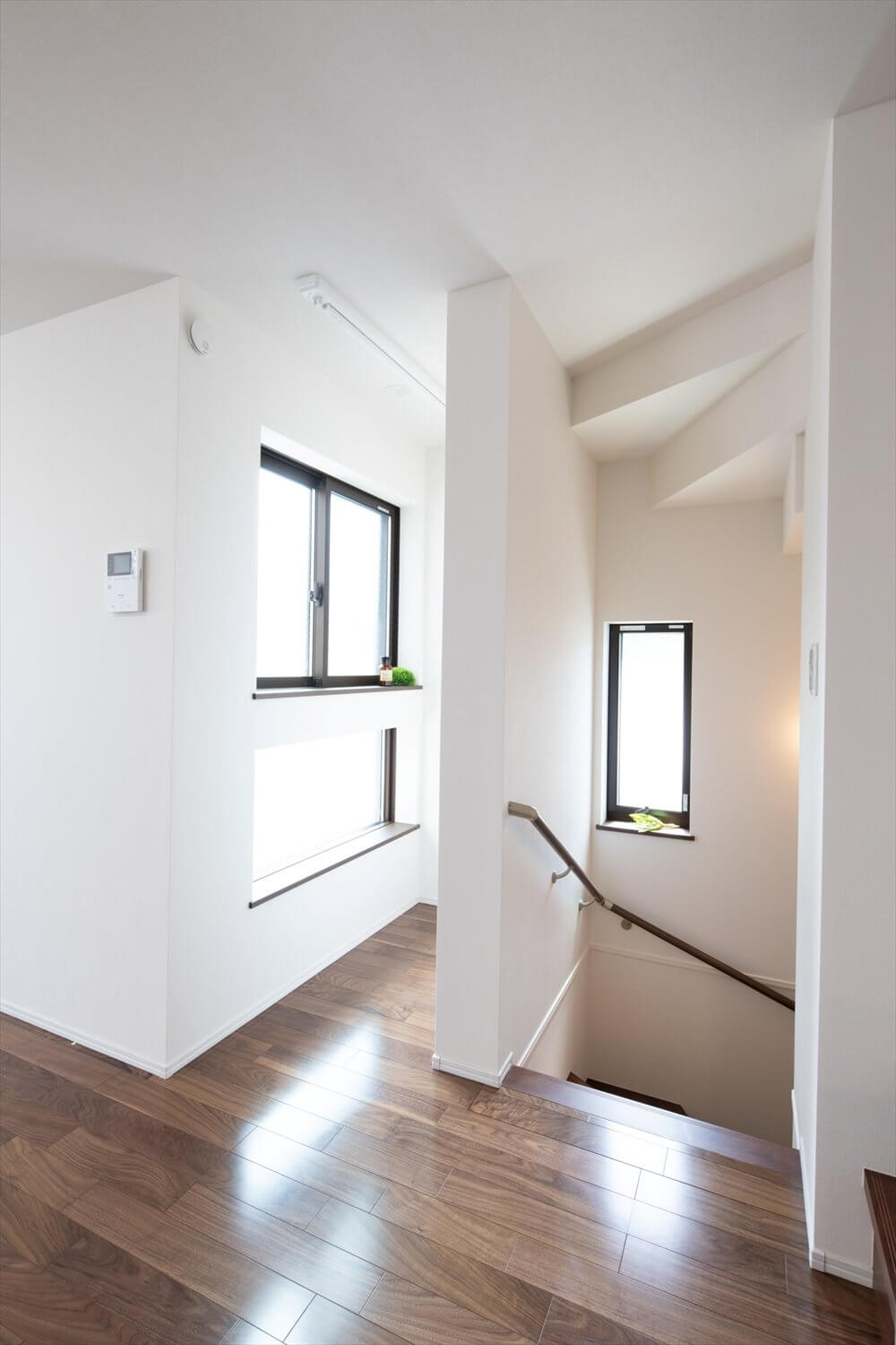 【屋上つき木造４階建て】敷地29.03坪｜延床72.63坪！<br>東京の地下鉄出口直上に建つ10cmも無駄にしない家