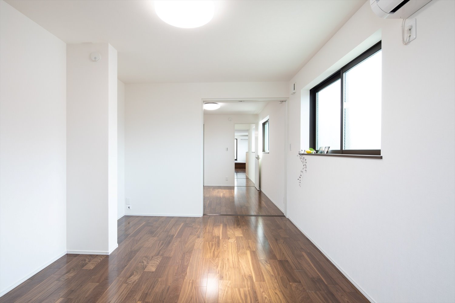 【屋上つき木造４階建て】敷地29.03坪｜延床72.63坪！<br>東京の地下鉄出口直上に建つ10cmも無駄にしない家