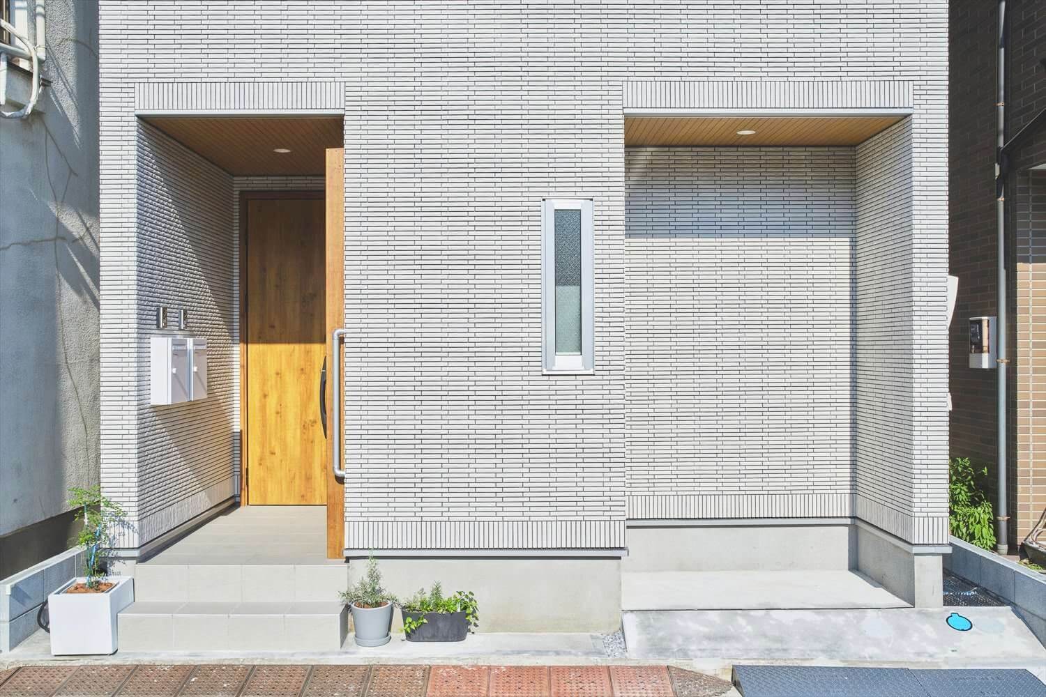 【分離型住宅】敷地21.19坪｜延床42.15坪！<br>祖父母と暮らす屋上つき３階建て