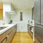 【分離型住宅】敷地21.19坪｜延床42.15坪！<br>祖父母と暮らす屋上つき３階建て