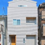 【分離型住宅】敷地21.19坪｜延床42.15坪！<br>祖父母と暮らす屋上つき３階建て