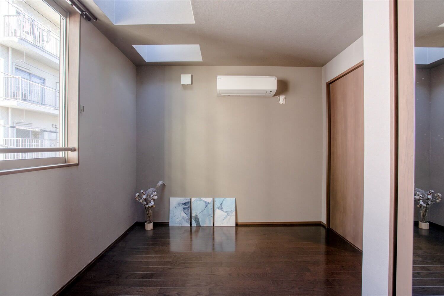 【地下室・屋上のある３階建て狭小住宅】敷地13.47坪｜延床28.13坪！<br>土地を縦に最大活用した狭小のお家