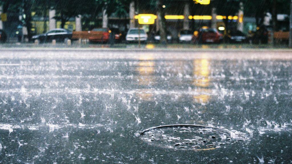 台風に強い家を実現するためには建てるとき・来襲時の事前対策が必要