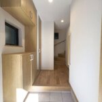 【木造3階建てZEH住宅】敷地20.09坪｜延床35.70坪<br>アトリエ＋住居の東京ゼロエミ住宅水準のZEH（太陽光＋蓄電池）住宅