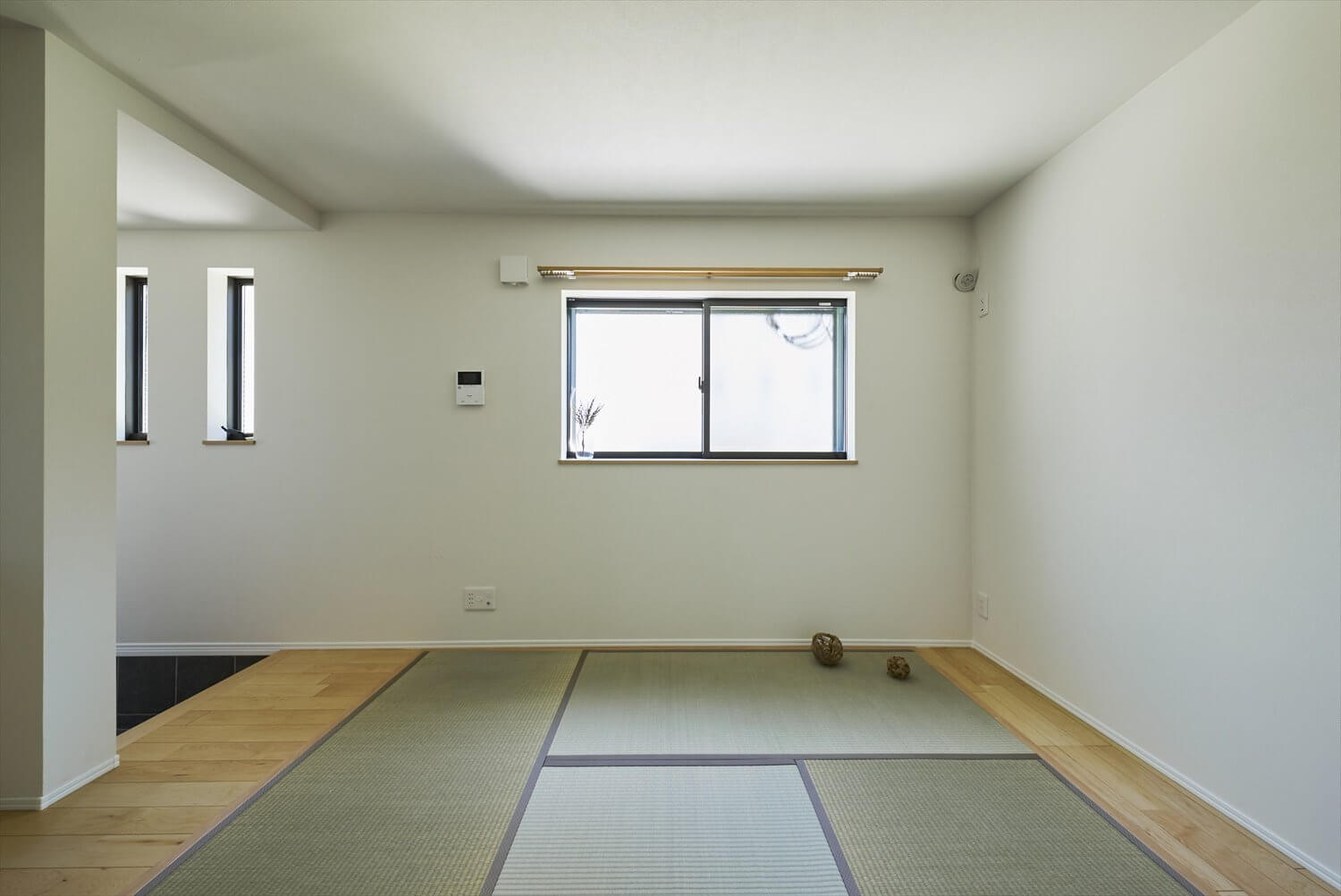 【木造耐火3階建て二世帯住宅】敷地12.17坪｜延床27.74坪<br>ロフト＋ルーフバルコニー付きの高さを最大限活かしたお家