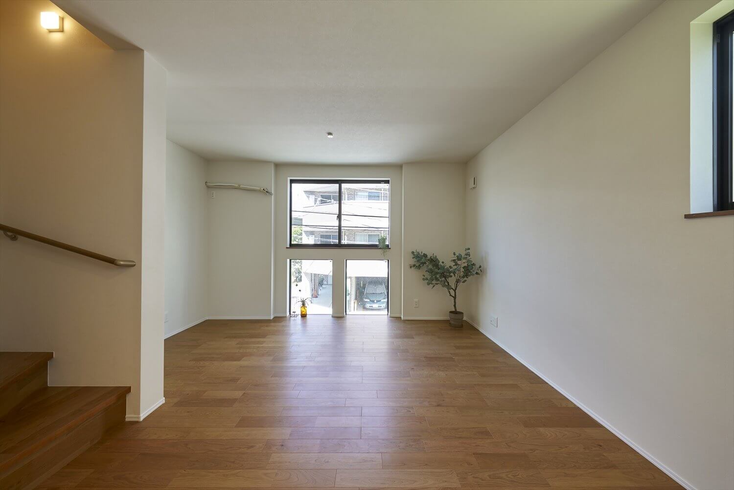 【木造耐火3階建て二世帯住宅】敷地12.17坪｜延床27.74坪<br>ロフト＋ルーフバルコニー付きの高さを最大限活かしたお家