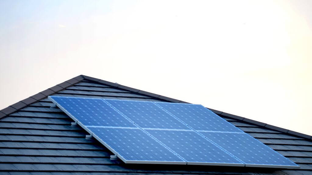太陽光発電システムを導入することで得られる様々なメリット